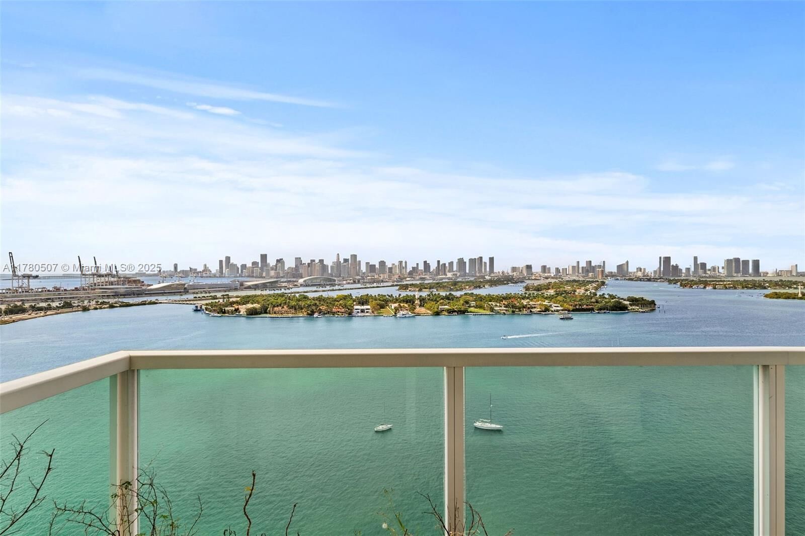 Property Photo:  650 West Ave 2511  FL 33139 