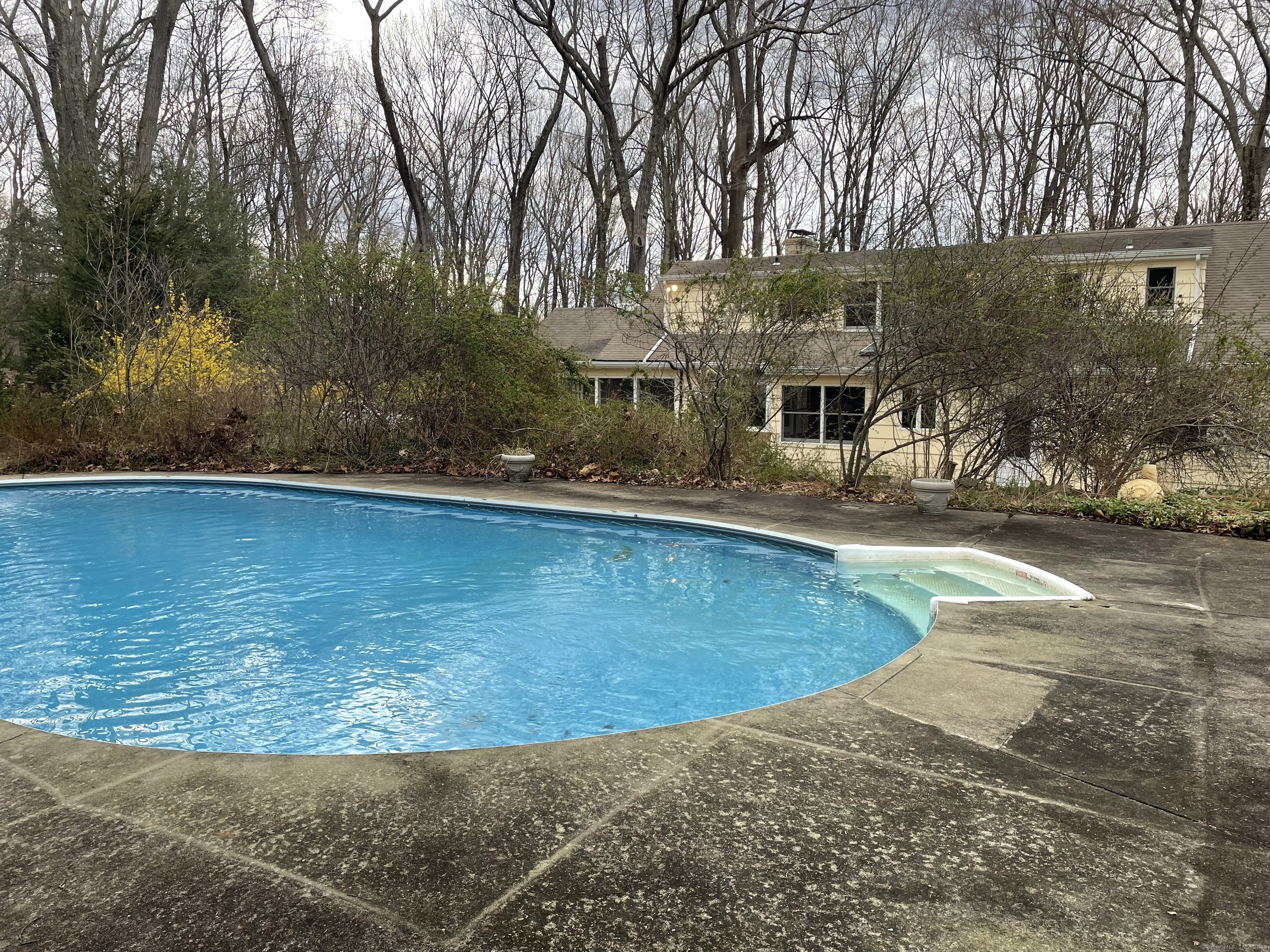 Property Photo:  97 Wyldewood Road  CT 06612 