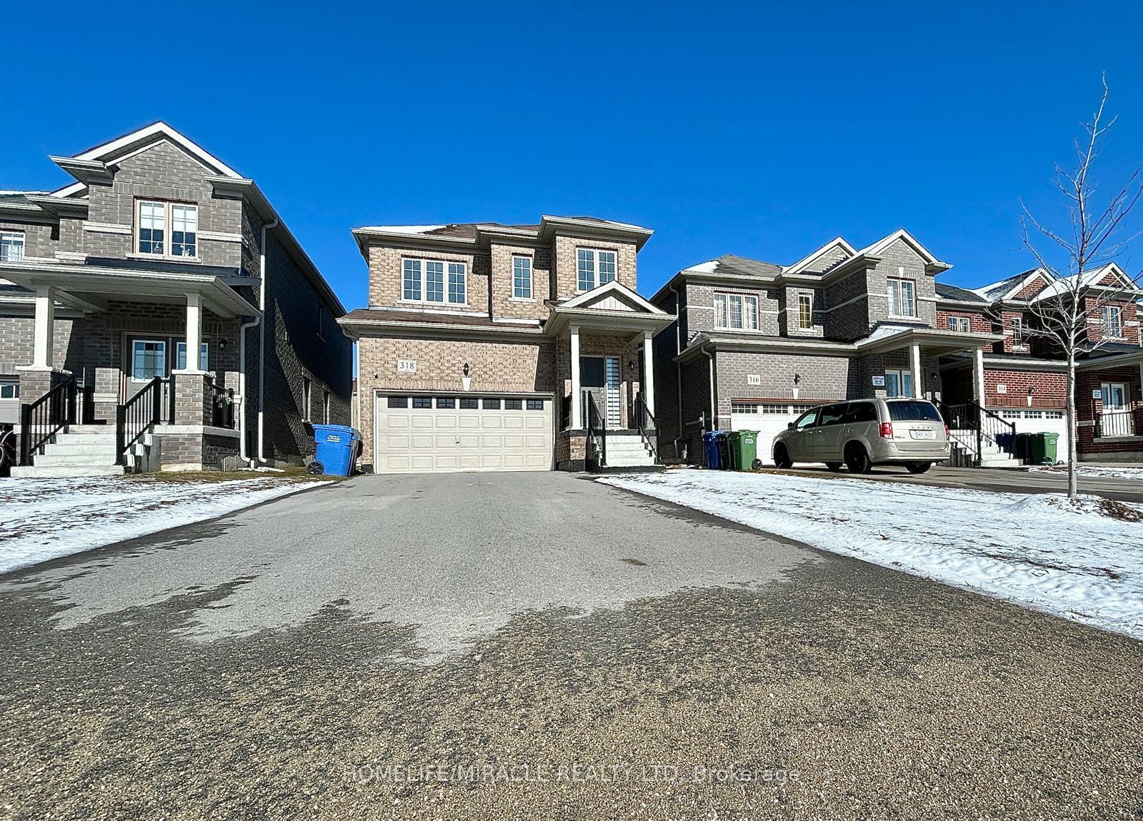 Property Photo: 318 Ridley Crescent ON N0C 1B0