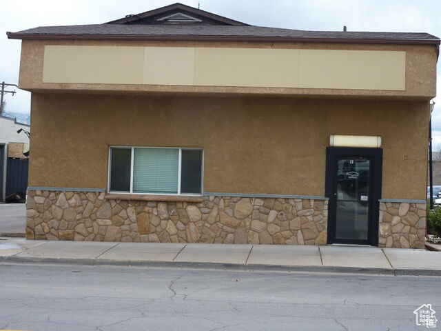 Property Photo:  56 E Center St 1  UT 84701 