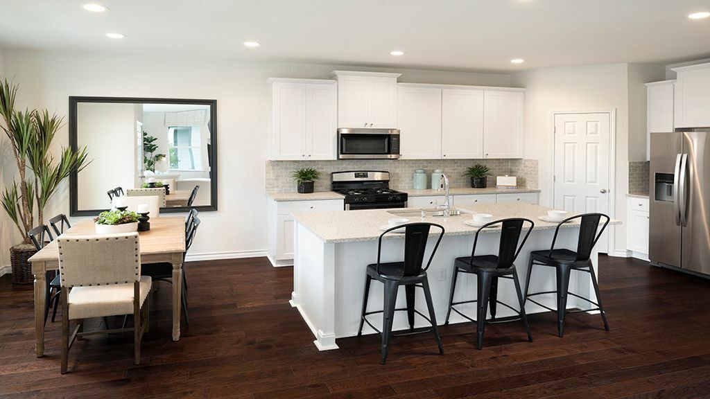 Property Photo: 1904 Renegade Drive TX 78725