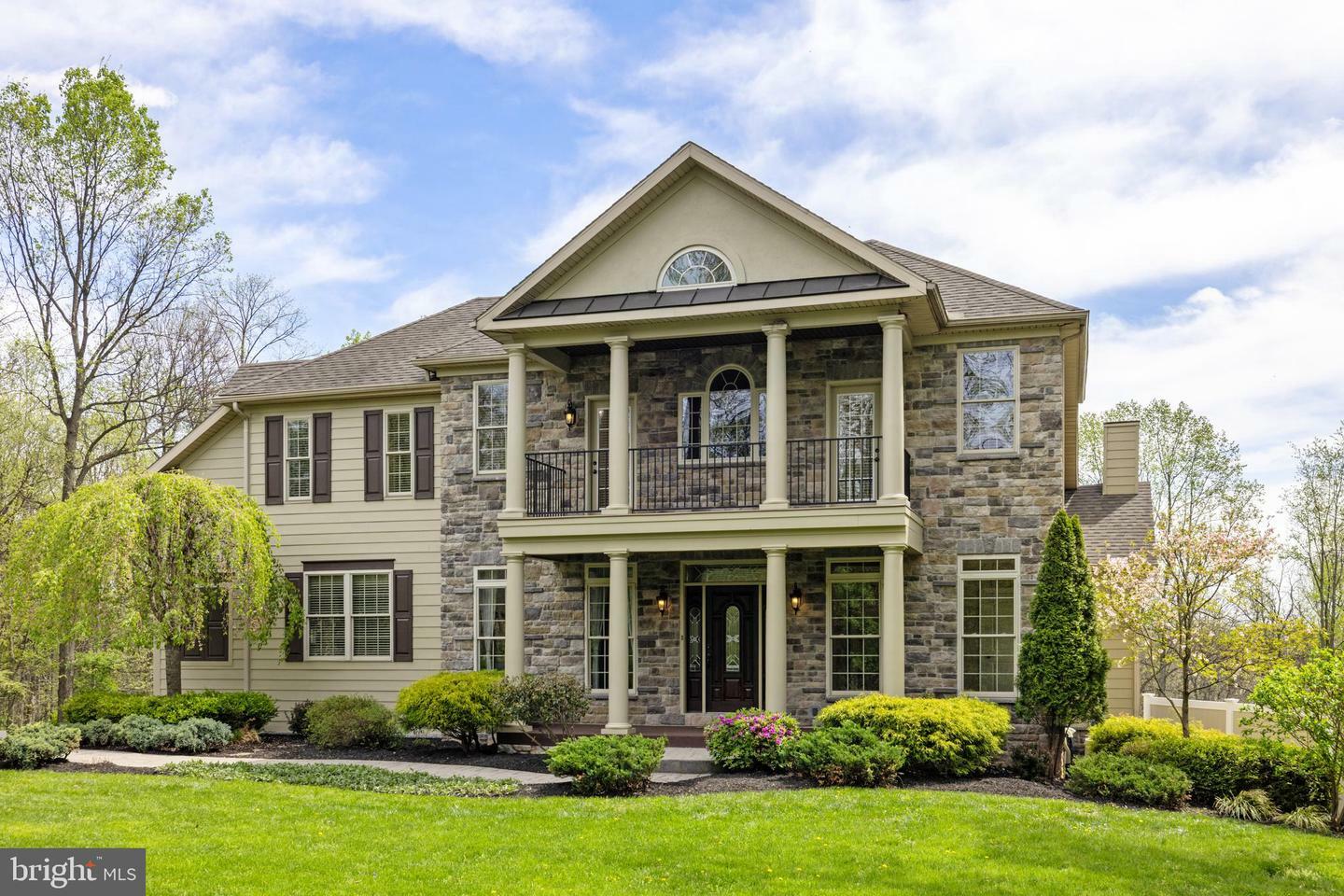 Property Photo: 380 May Apple Lane WV 25403