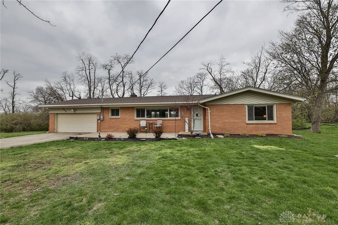 Property Photo: 8319 S Brown School Road OH 45377