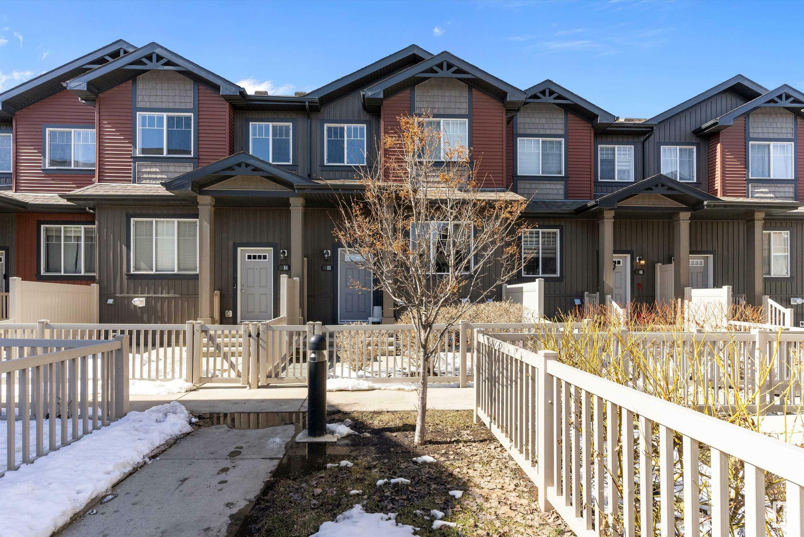 Property Photo: 3305 Orchards Link Link SW 85 AB T6X 2H1