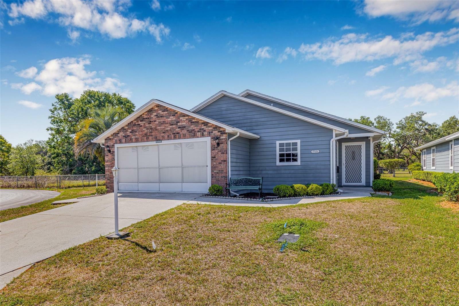 Property Photo: 37434 Derbyshire Drive FL 33542