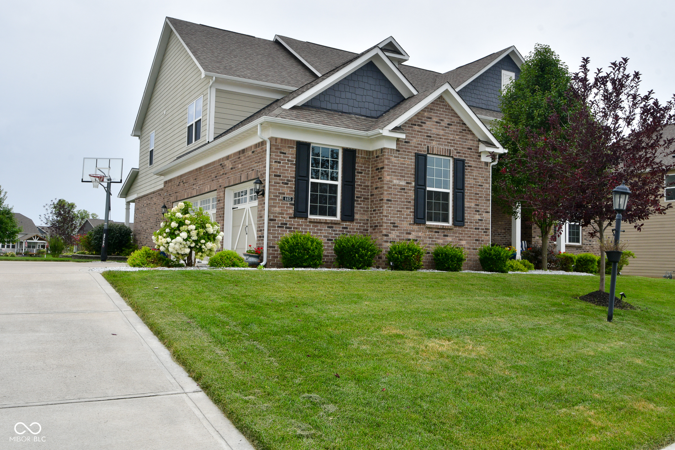 Property Photo: 4415 Voyageur Way IN 46074