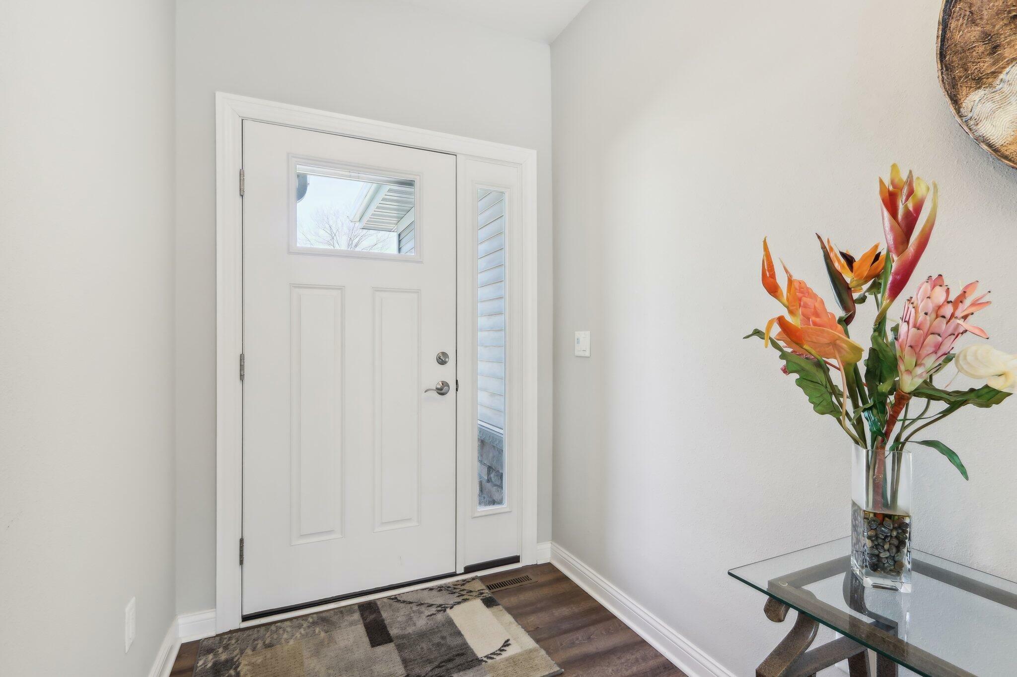 Property Photo: 729 Keystone Dr 901 WI 53189