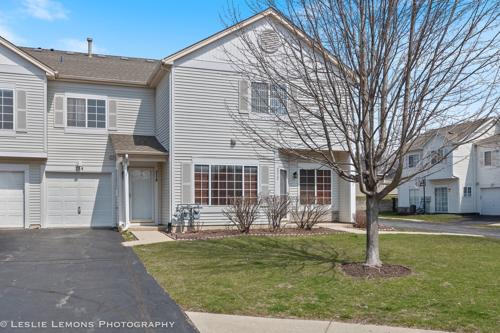 Property Photo: 214 Heather Glen Drive 214 IL 60504