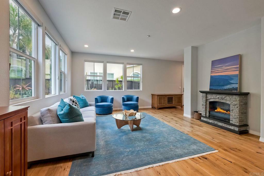 Property Photo: 6925 Tourmaline CA 92009