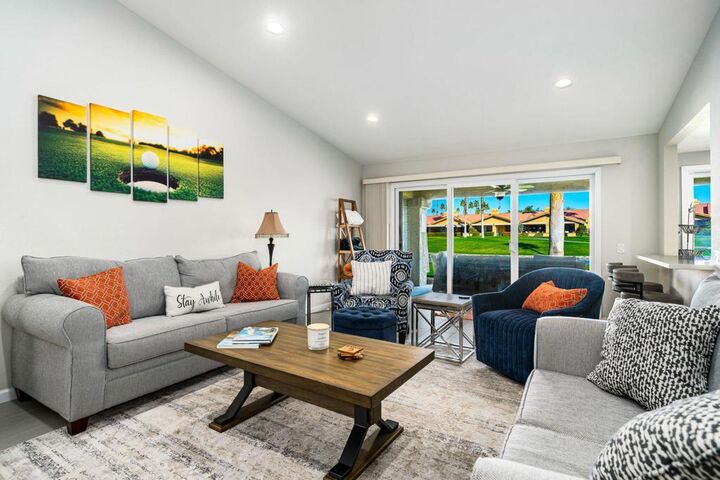 152 Camino Arroyo S  Palm Desert CA 92260 photo