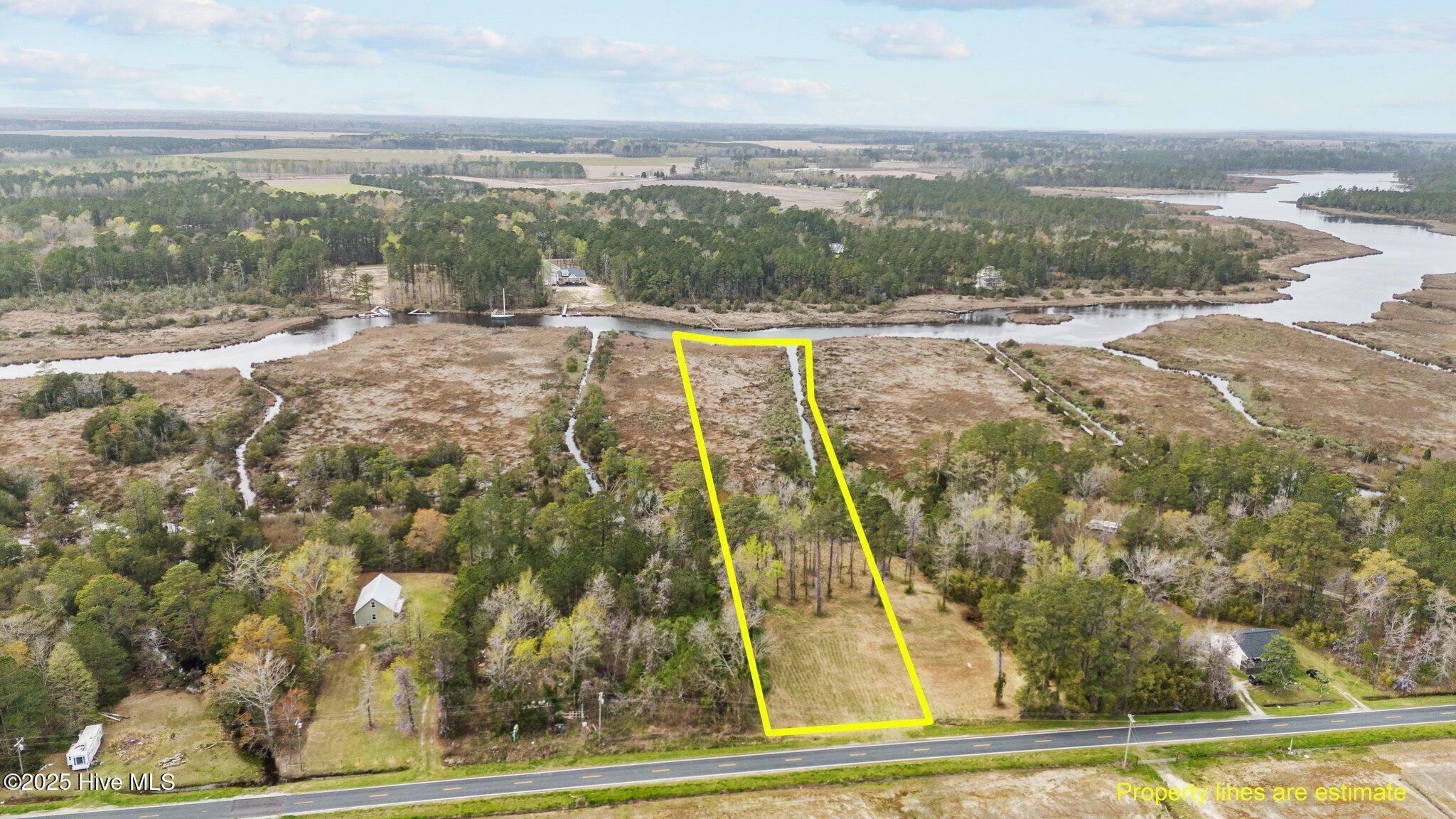 Property Photo: 543 Florence Road NC 28556
