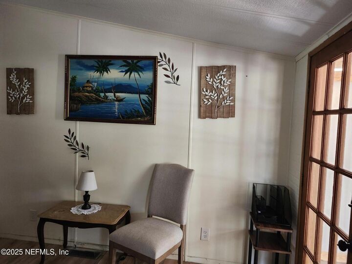 Property Photo: 126 Miller Road FL 32181