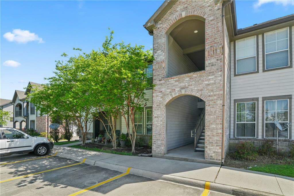 Property Photo: 350 Emerald Forest Boulevard 20102 LA 70433