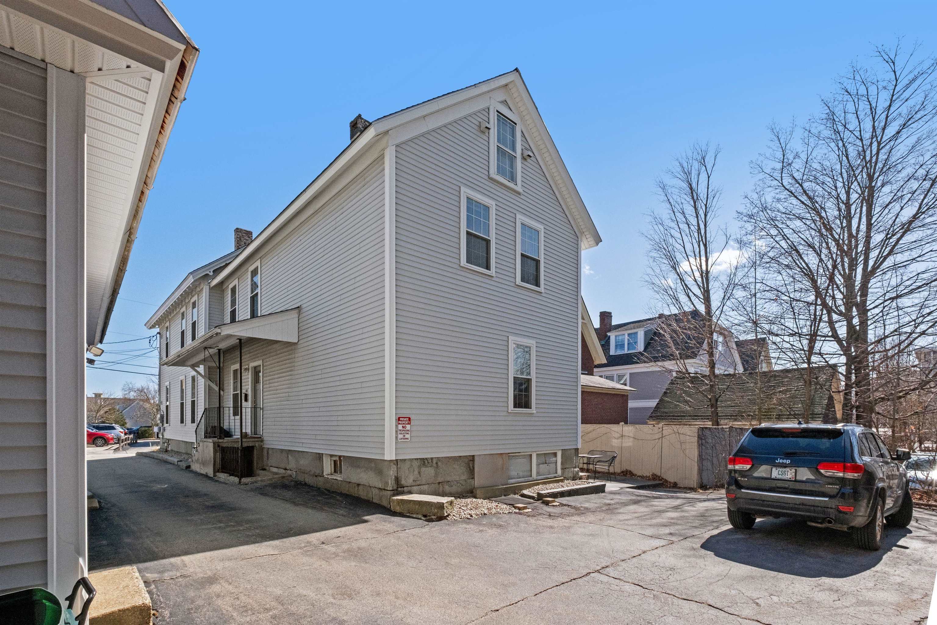 Property Photo: 4 Wall Street NH 03301