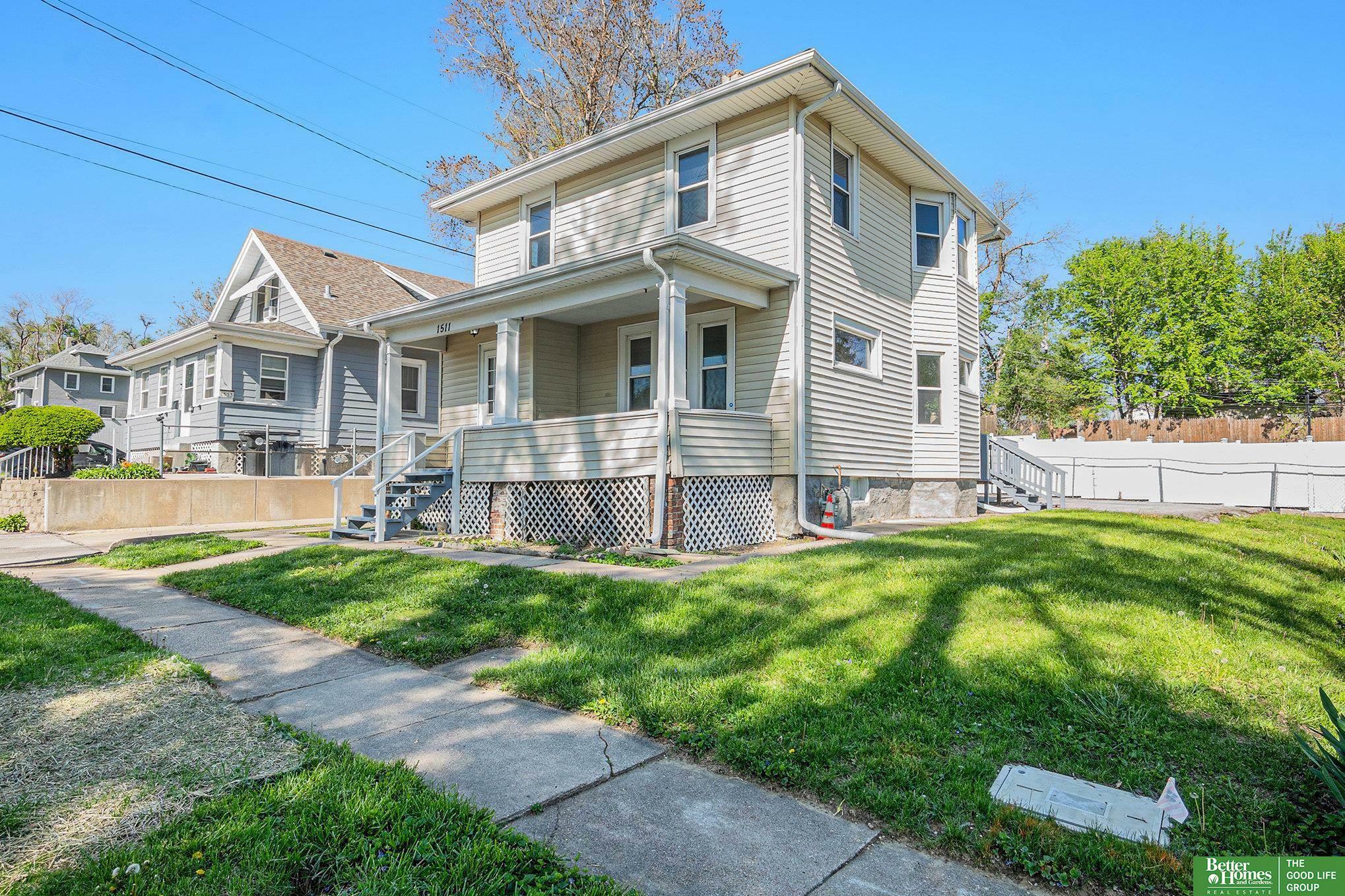 Property Photo: 1511 N 31st Street NE 68111