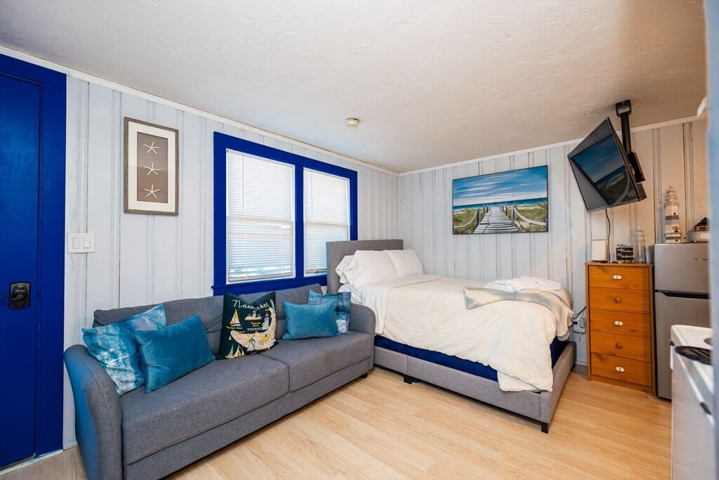 Property Photo: 6 Polly Fisk Ln 20 MA 02639