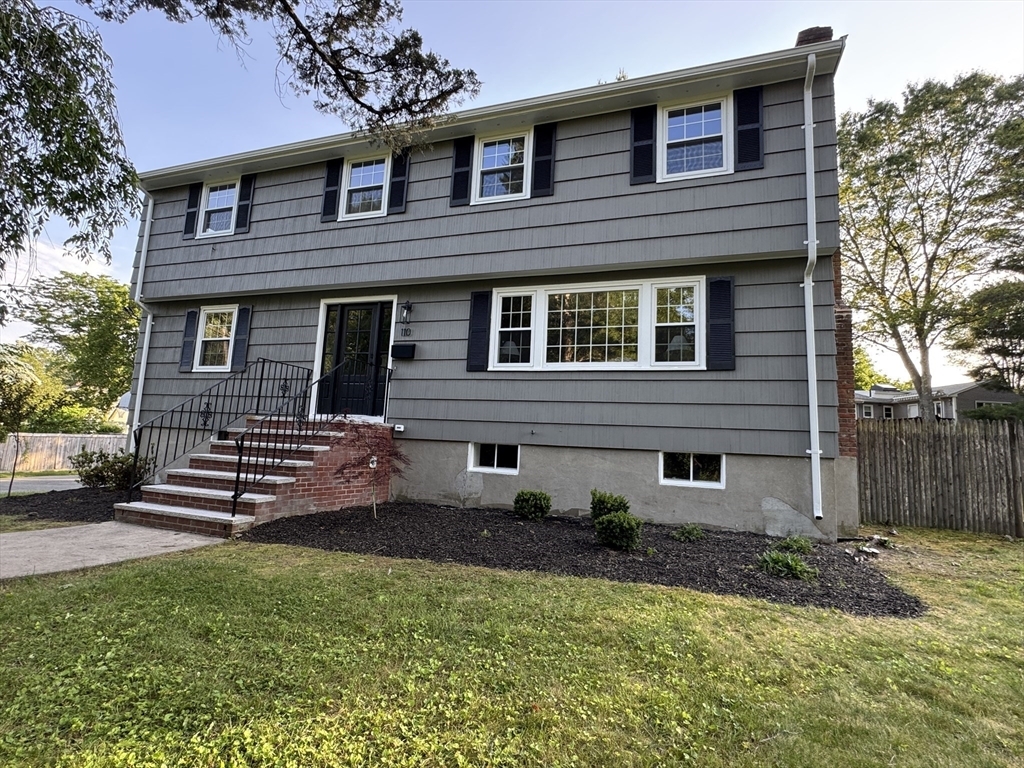 110 Westover Pkwy  Norwood MA 02062 photo