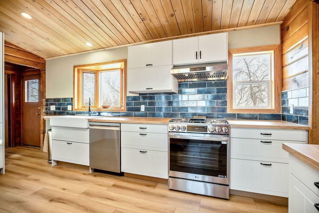 424018 17 Street E  Rural Foothills County AB T1S 4S4 photo