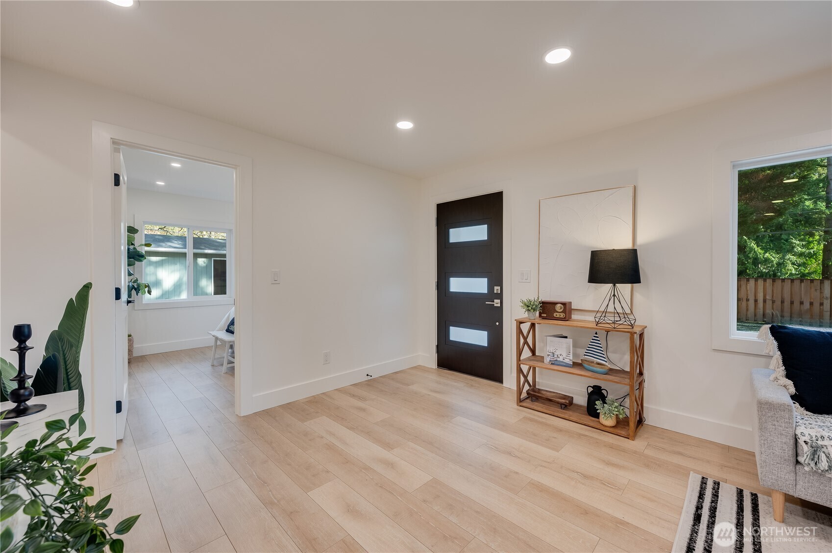Property Photo:  19207  Ashworth Avenue N  WA 98133 
