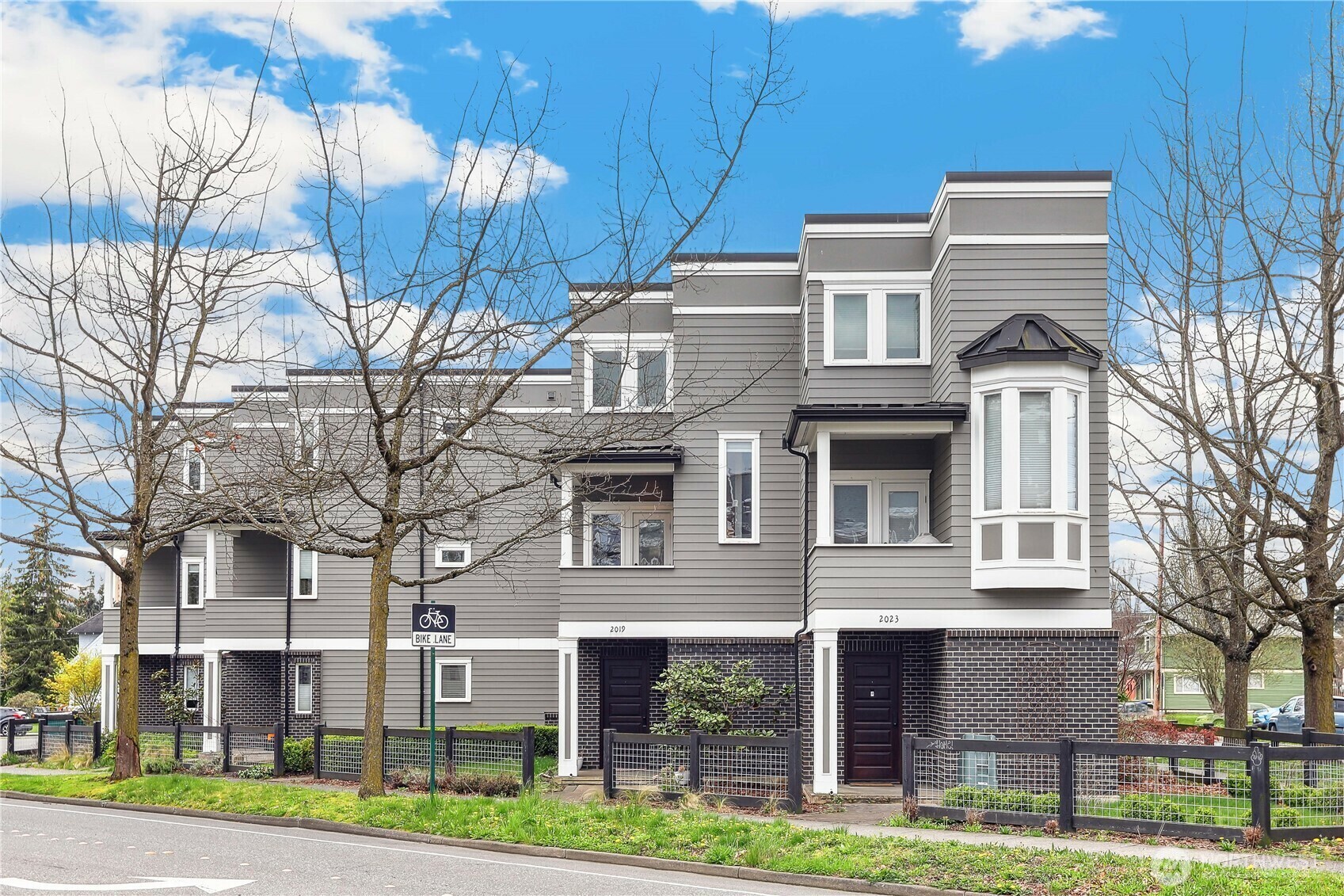 2019  Cornwall Avenue  Bellingham WA 98225 photo