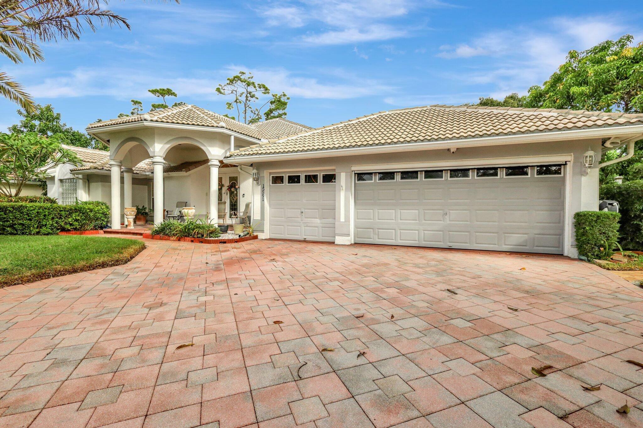 15591 Cedar Grove Lane  Wellington FL 33414 photo