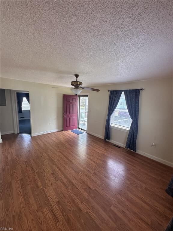 Property Photo:  19 Ansell Ave  VA 23702 