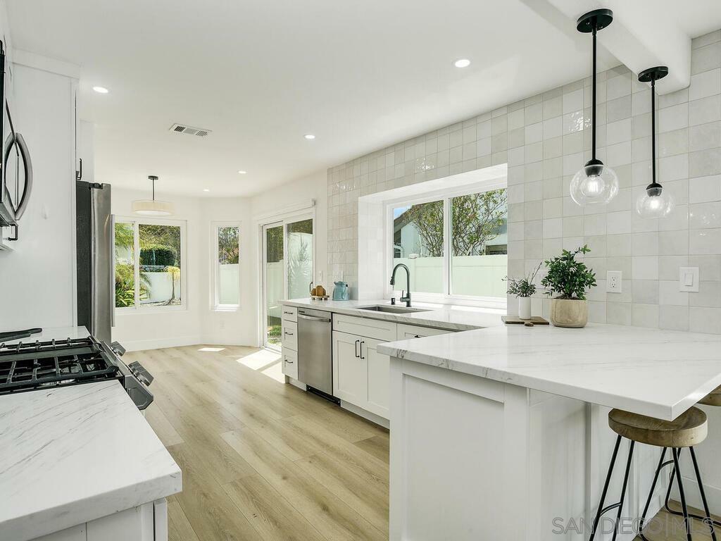 Property Photo: 4951 Delos Way CA 92056