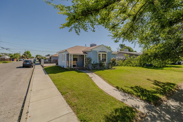 335 W Kanai Avenue  Porterville CA 93257 photo