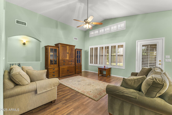 Property Photo: 2453 E Nathan Way AZ 85225