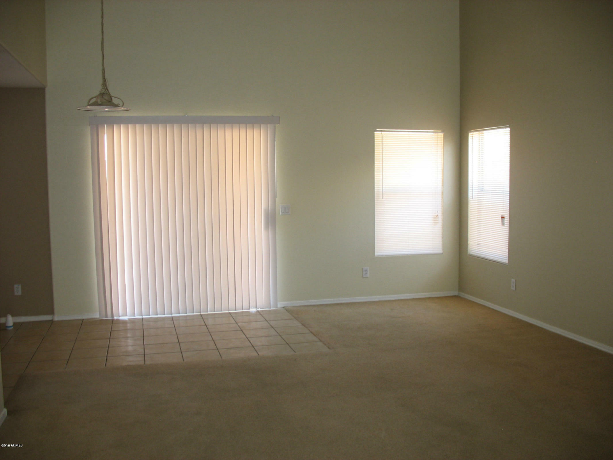 Property Photo: 11218 W Glenrosa Avenue AZ 85037