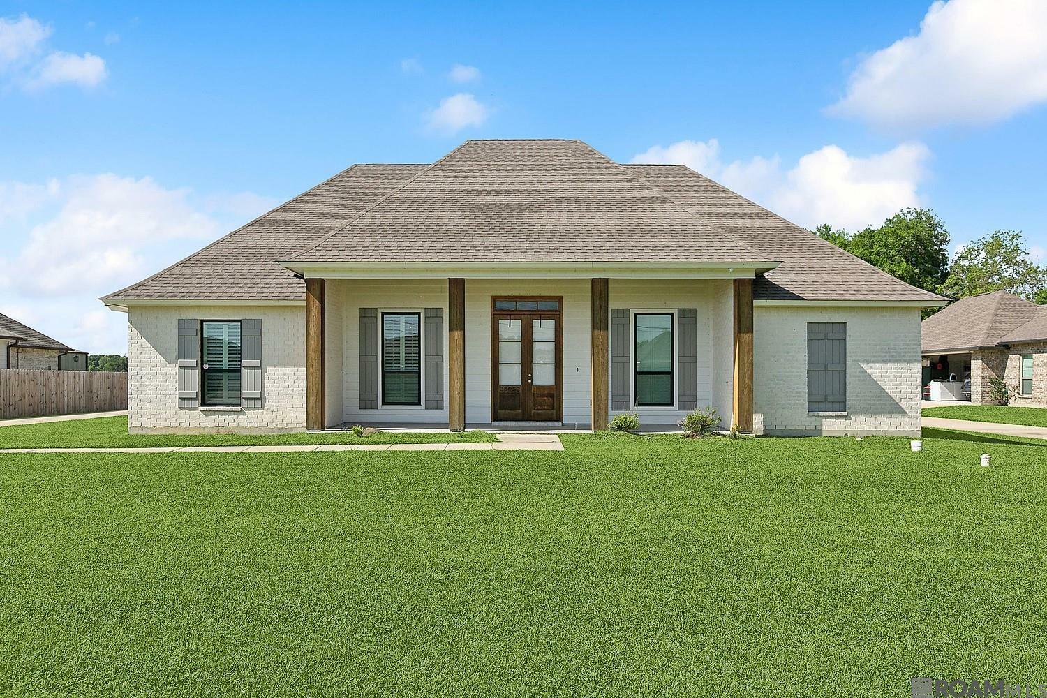 Property Photo: 38052 N Robert Wilson Rd LA 70737