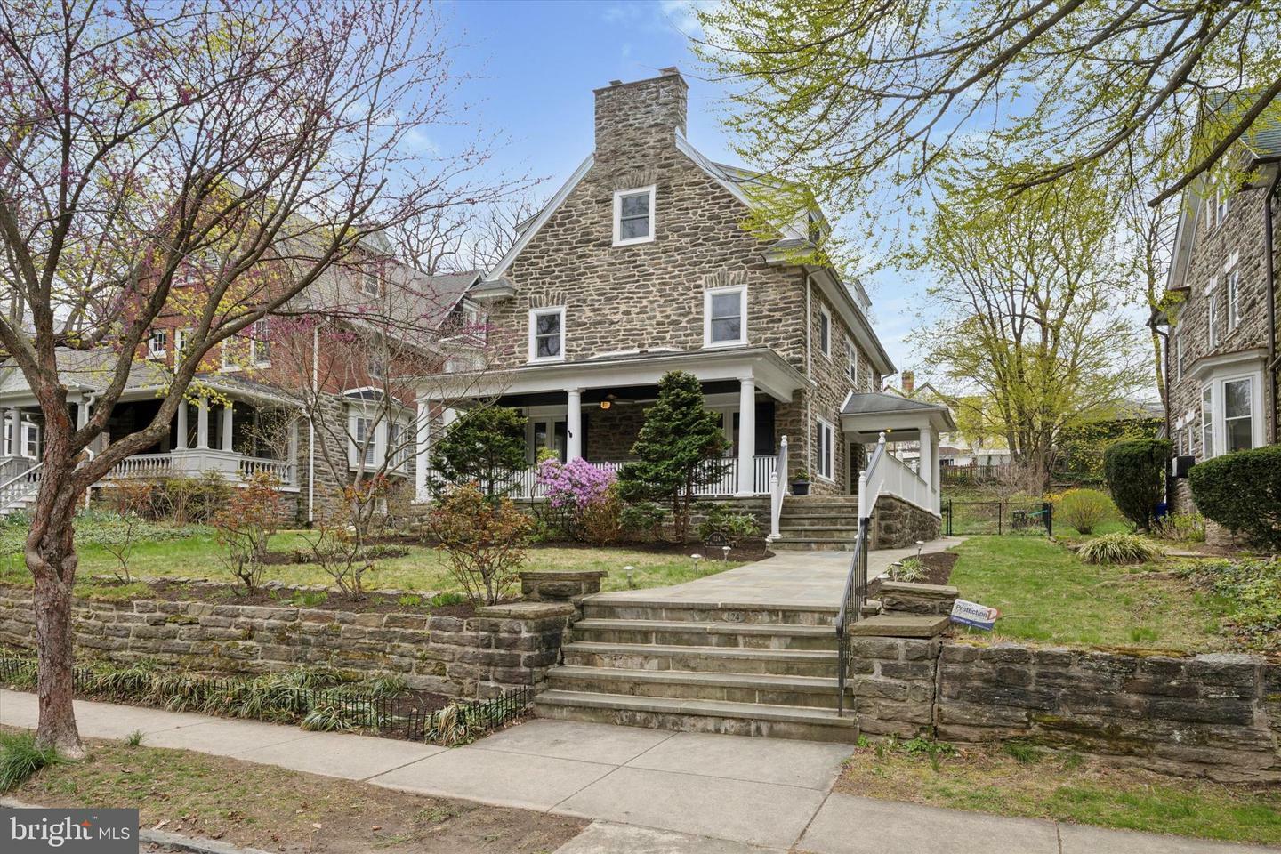 Property Photo: 124 W Phil Ellena Street PA 19119