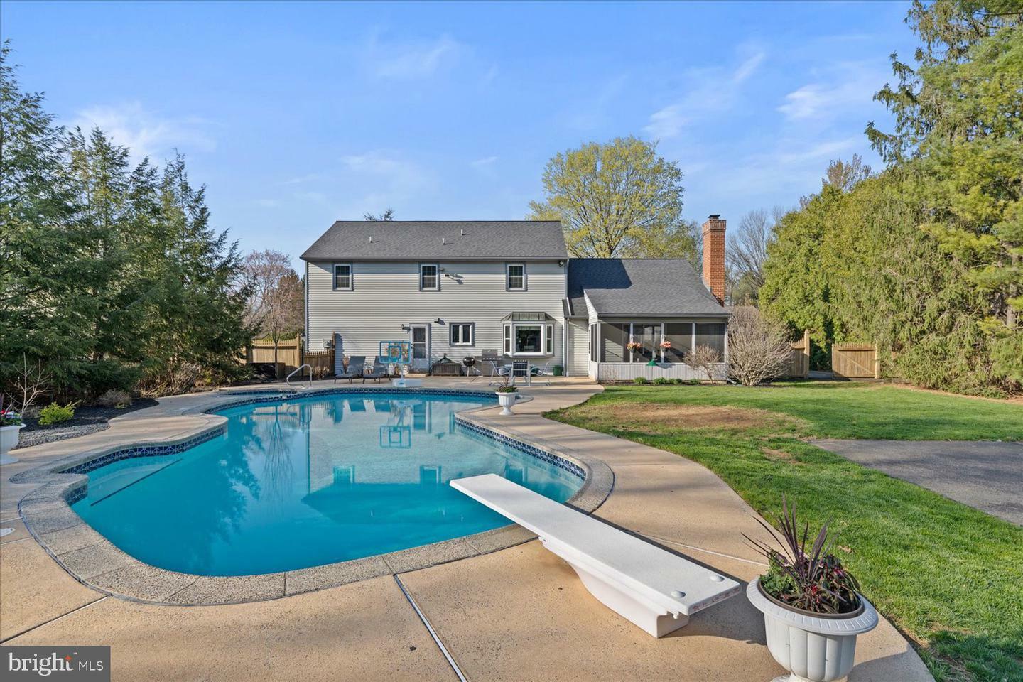 Property Photo: 442 Wetherburn Drive PA 17601