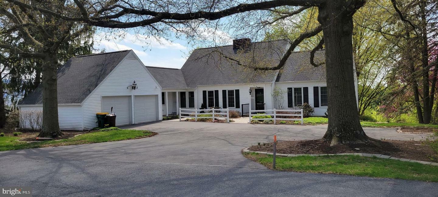 80 Wynnecrest Drive  Waynesboro PA 17268 photo