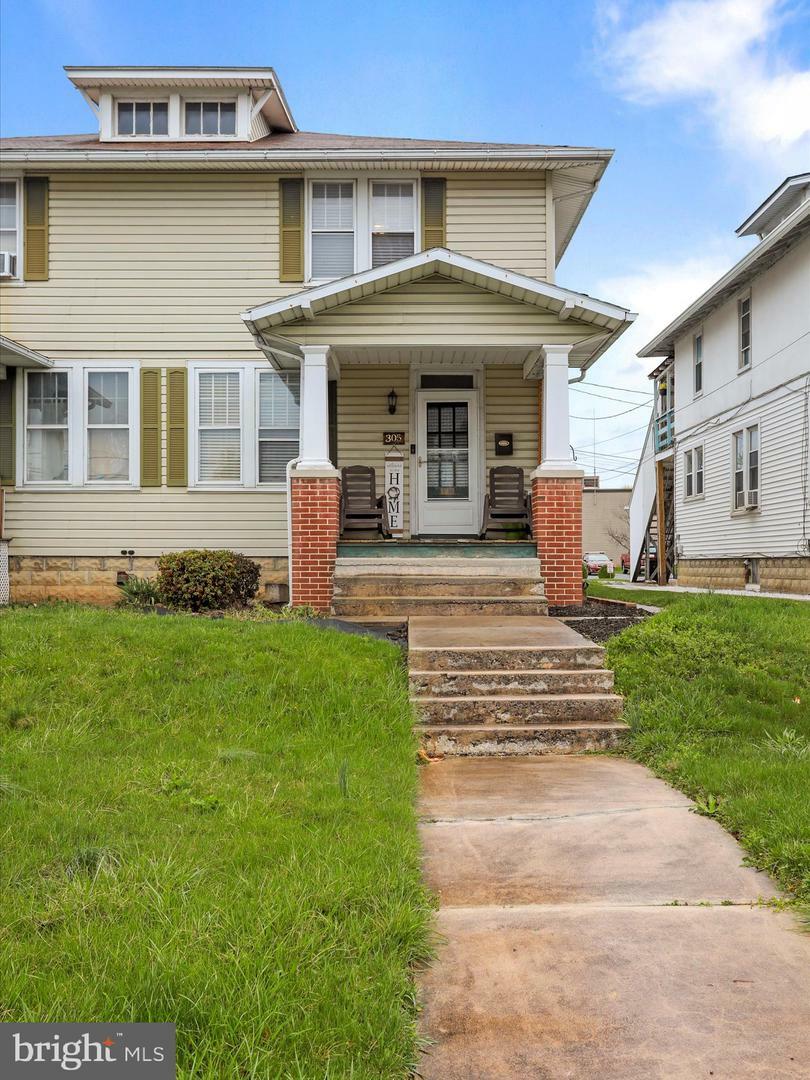 Property Photo: 305 E McKinley Street PA 17201