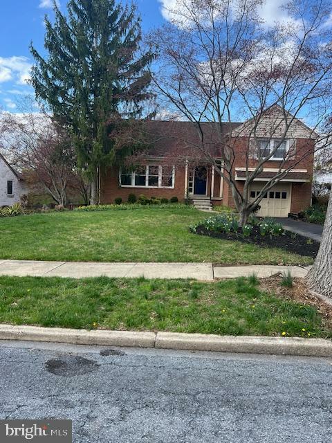 Property Photo: 1405 Garden Lane PA 19610