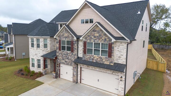 Property Photo: 121 Alton Tucker SR Blvd GA 31005