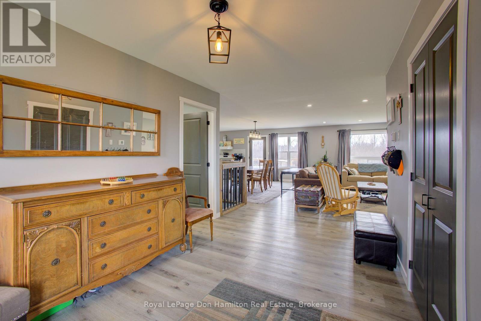 Property Photo: 336 Turnberry Street ON N0G 2W0