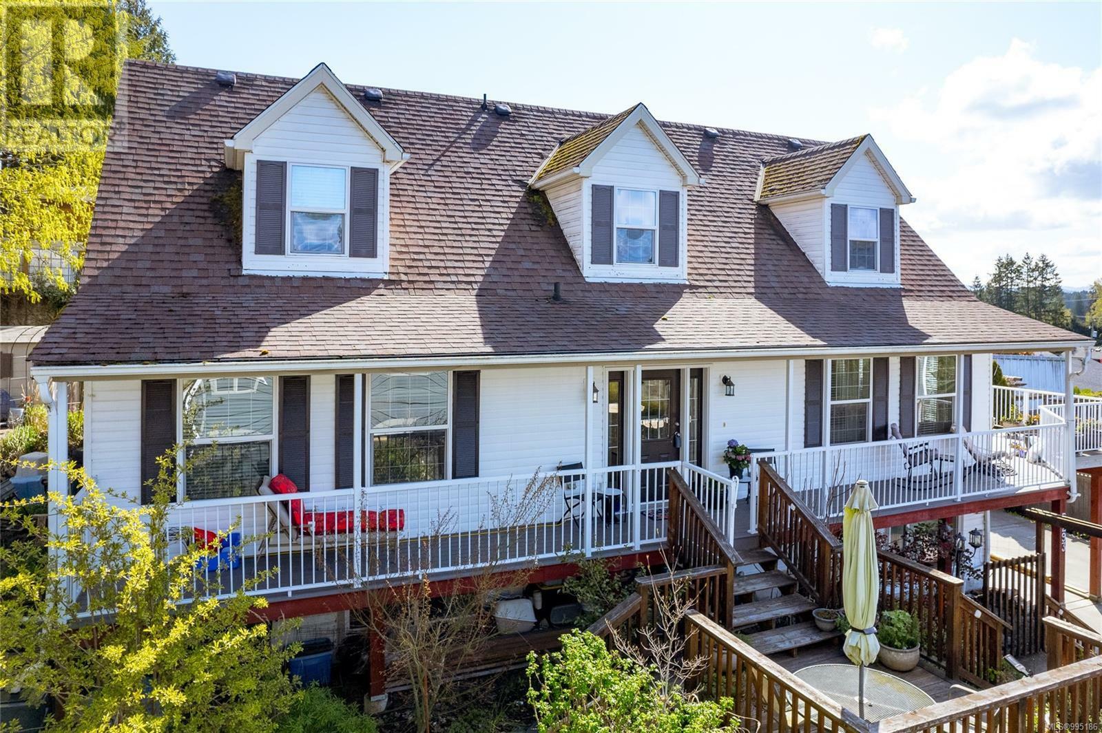 Property Photo: 5293 Cormorant Place BC V9L 6W6