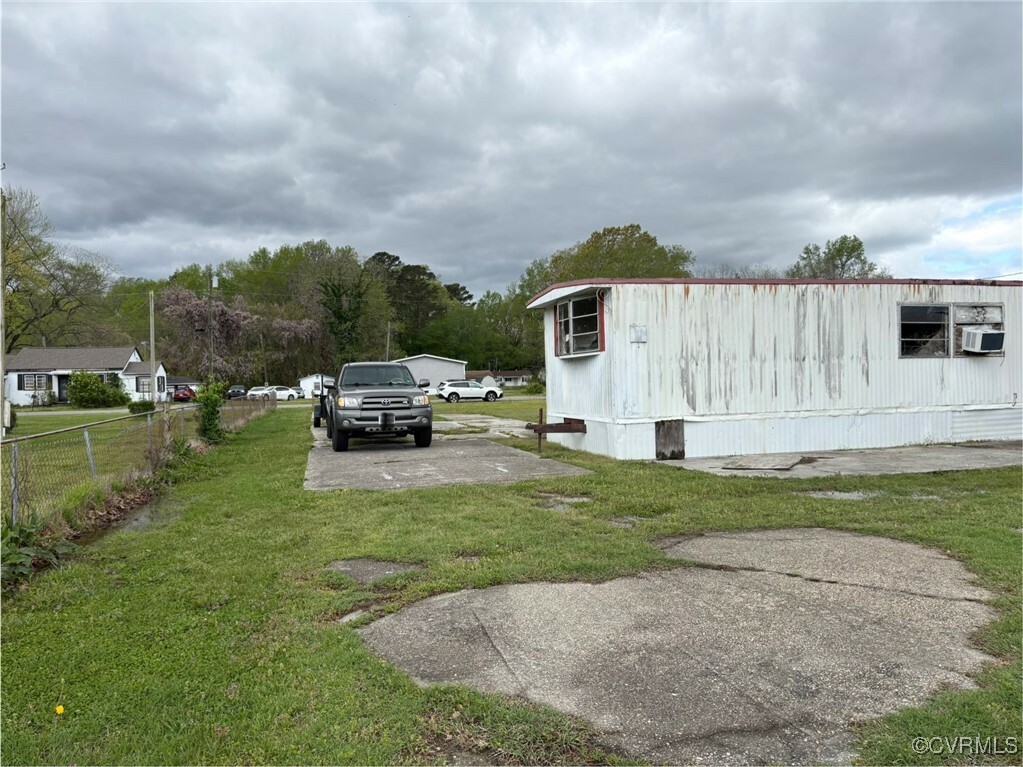 Property Photo: 123 Williams Lane VA 23888