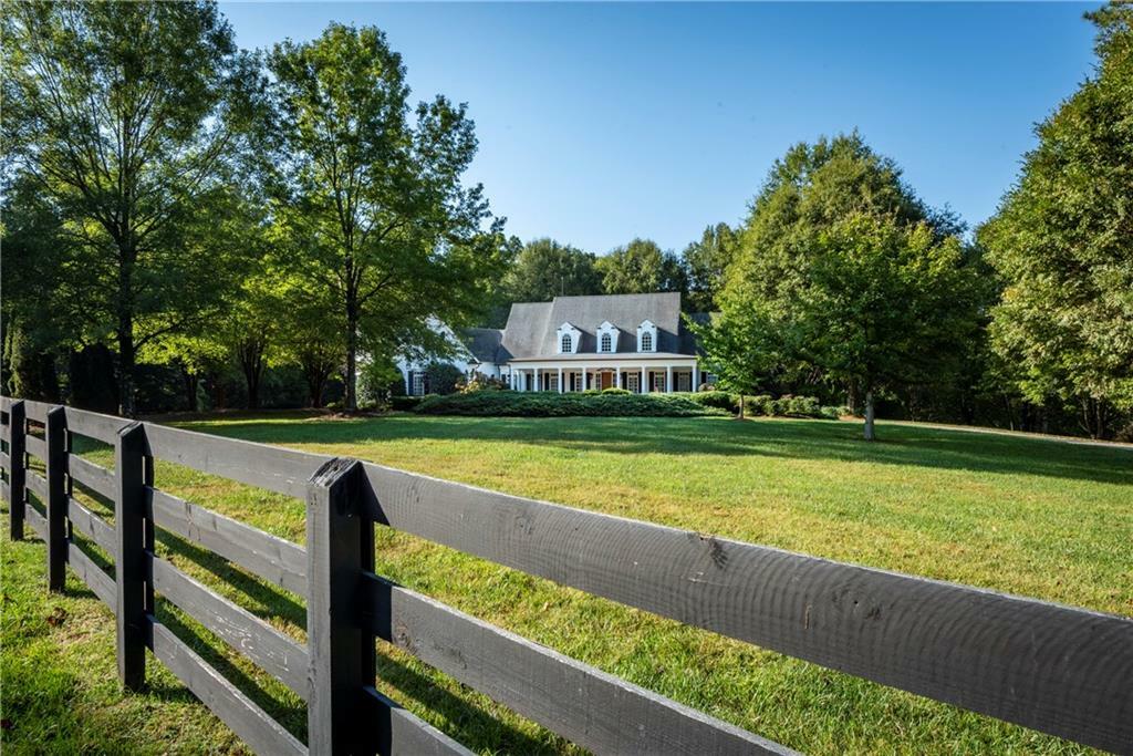 Property Photo: 307 Meadowlands Drive GA 30175
