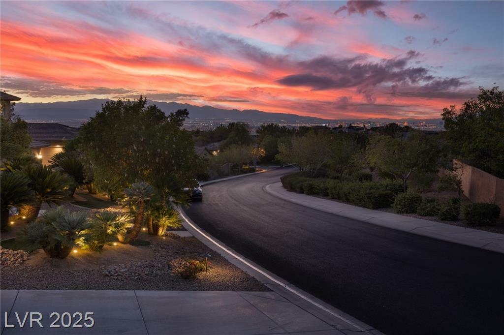 Property Photo: 9 Chalet Hills Terrace NV 89052