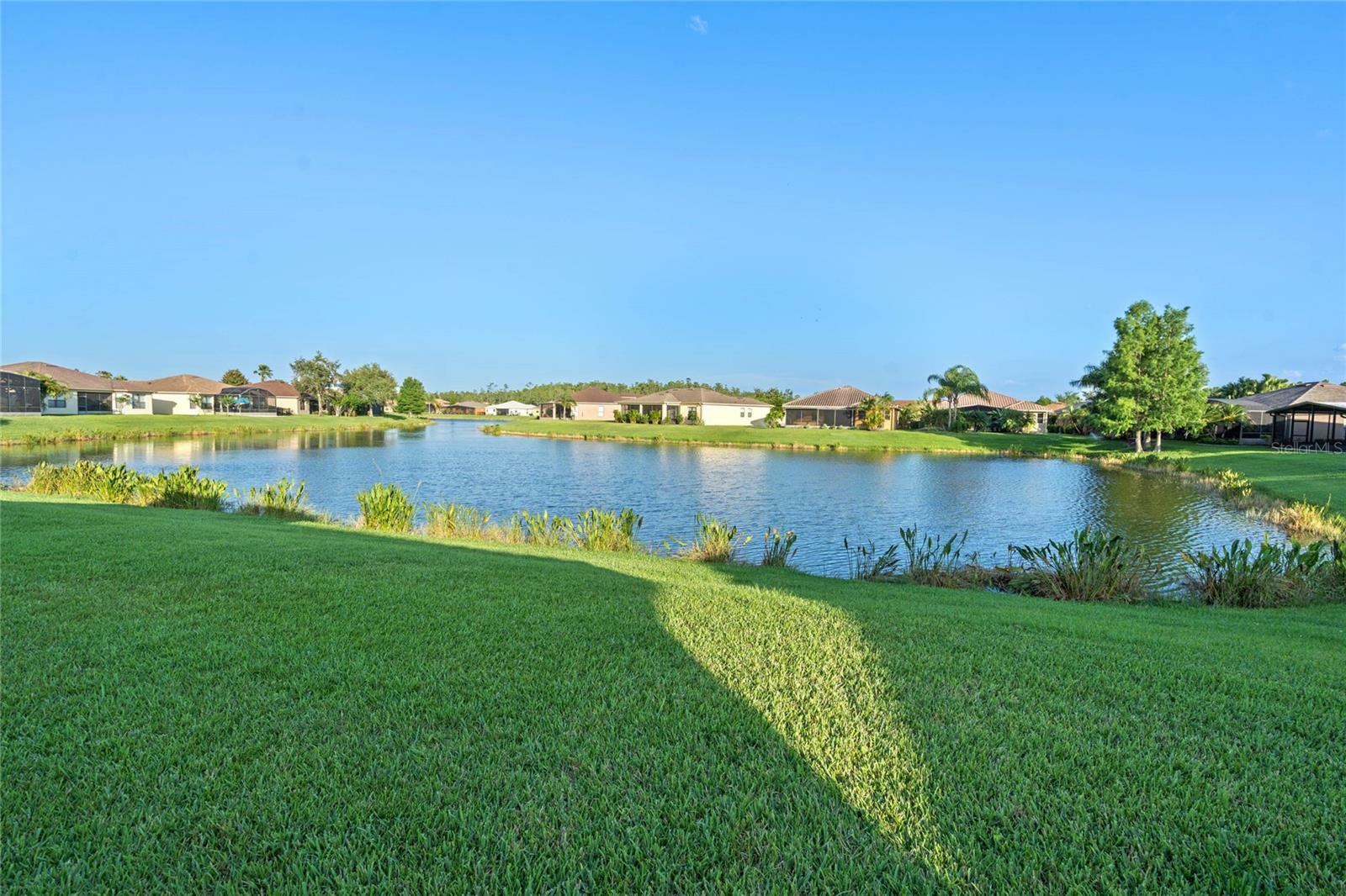 Property Photo: 307 Monterey St FL 34759
