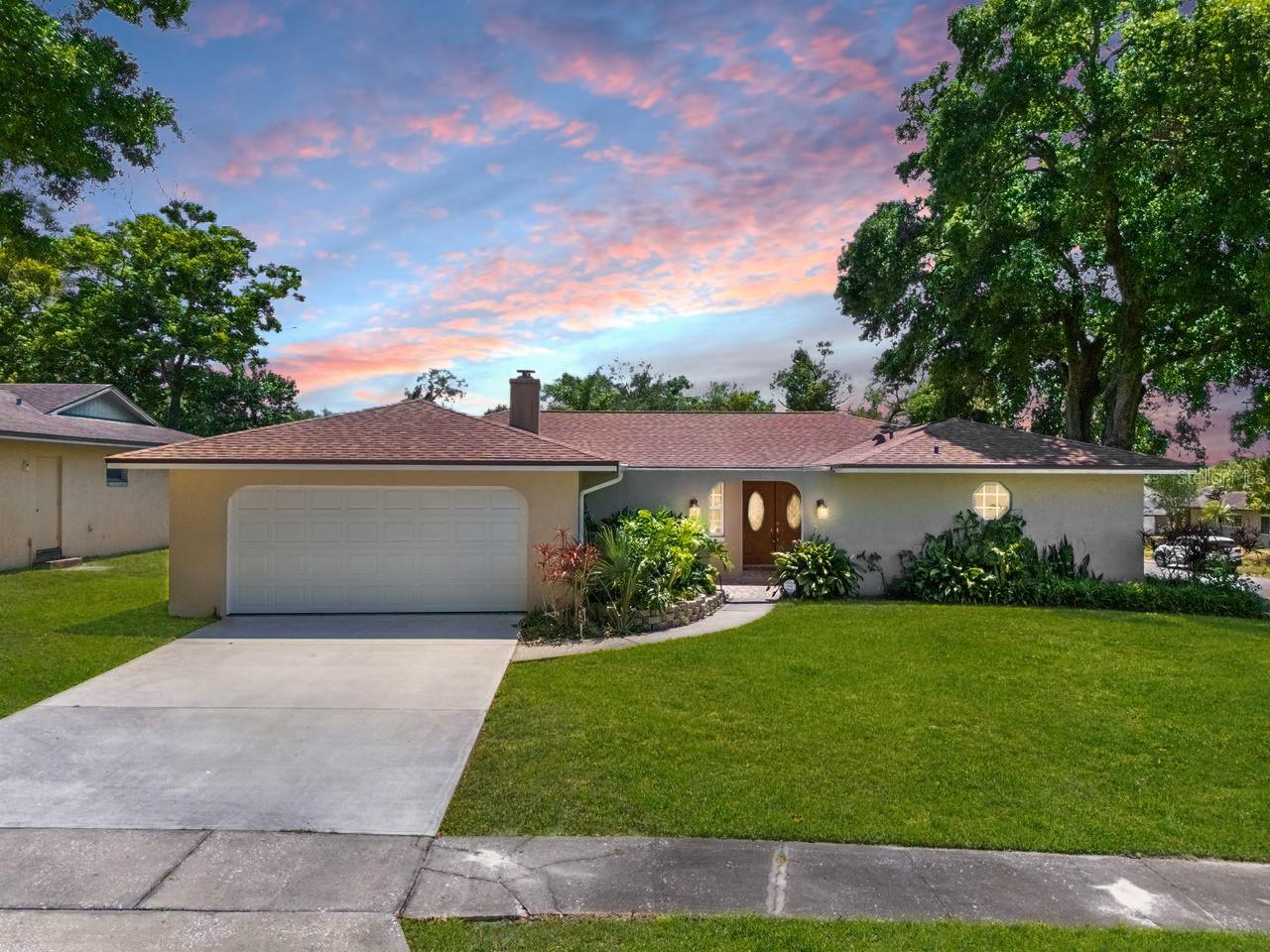 Property Photo: 580 S Indigo Road FL 32714