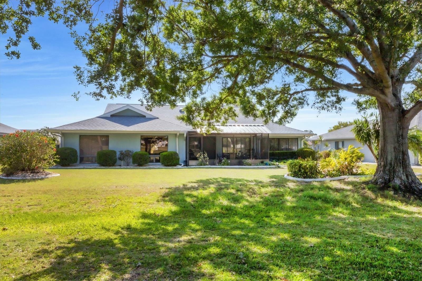 Property Photo: 1909 E View Drive FL 33573