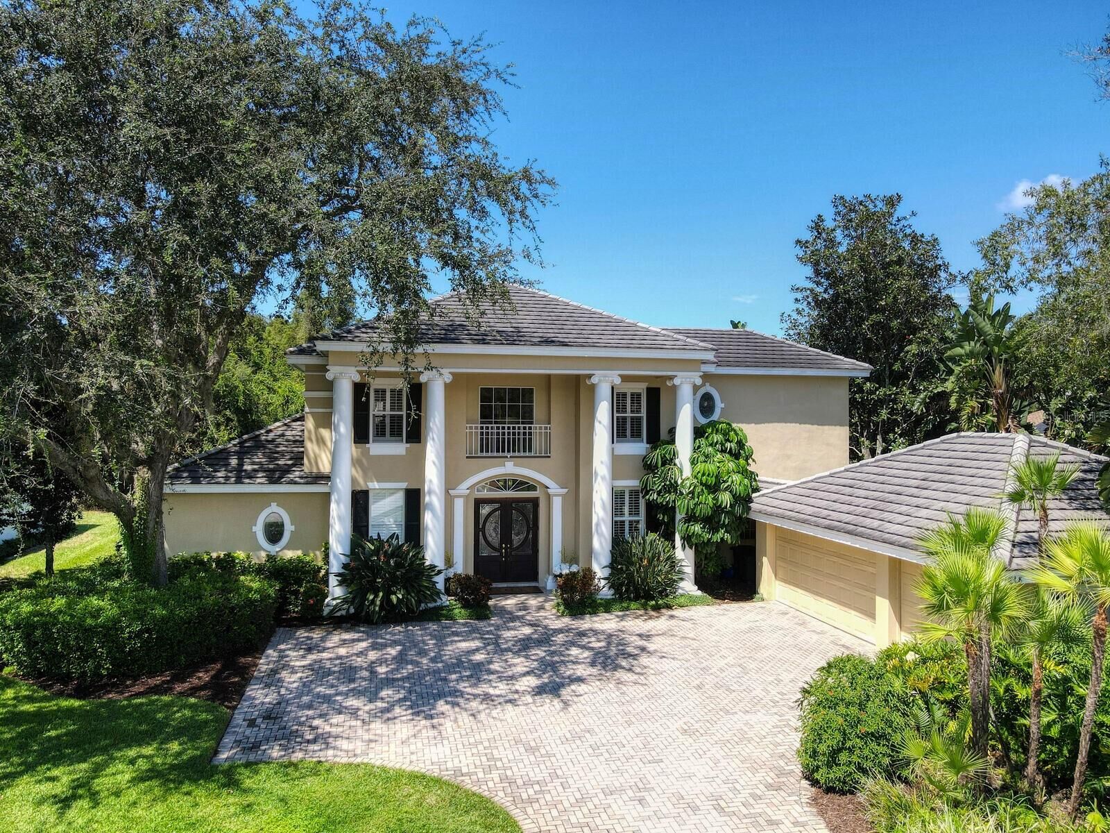 Property Photo: 4848 Quill Court FL 34685