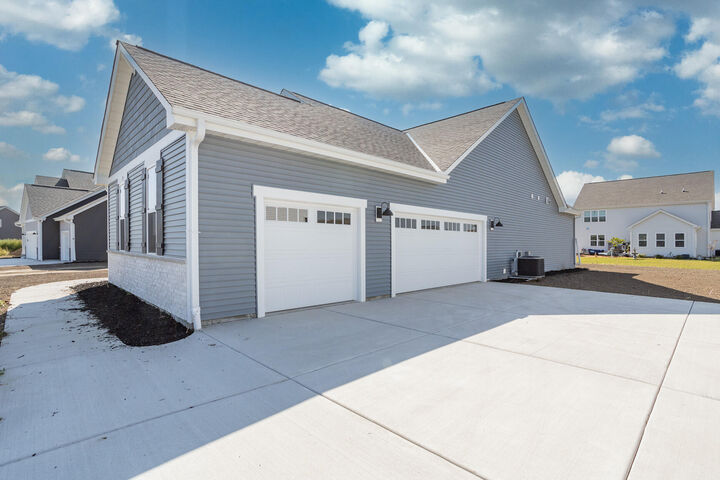 Property Photo:  1700 Whalen Dr  WI 53066 