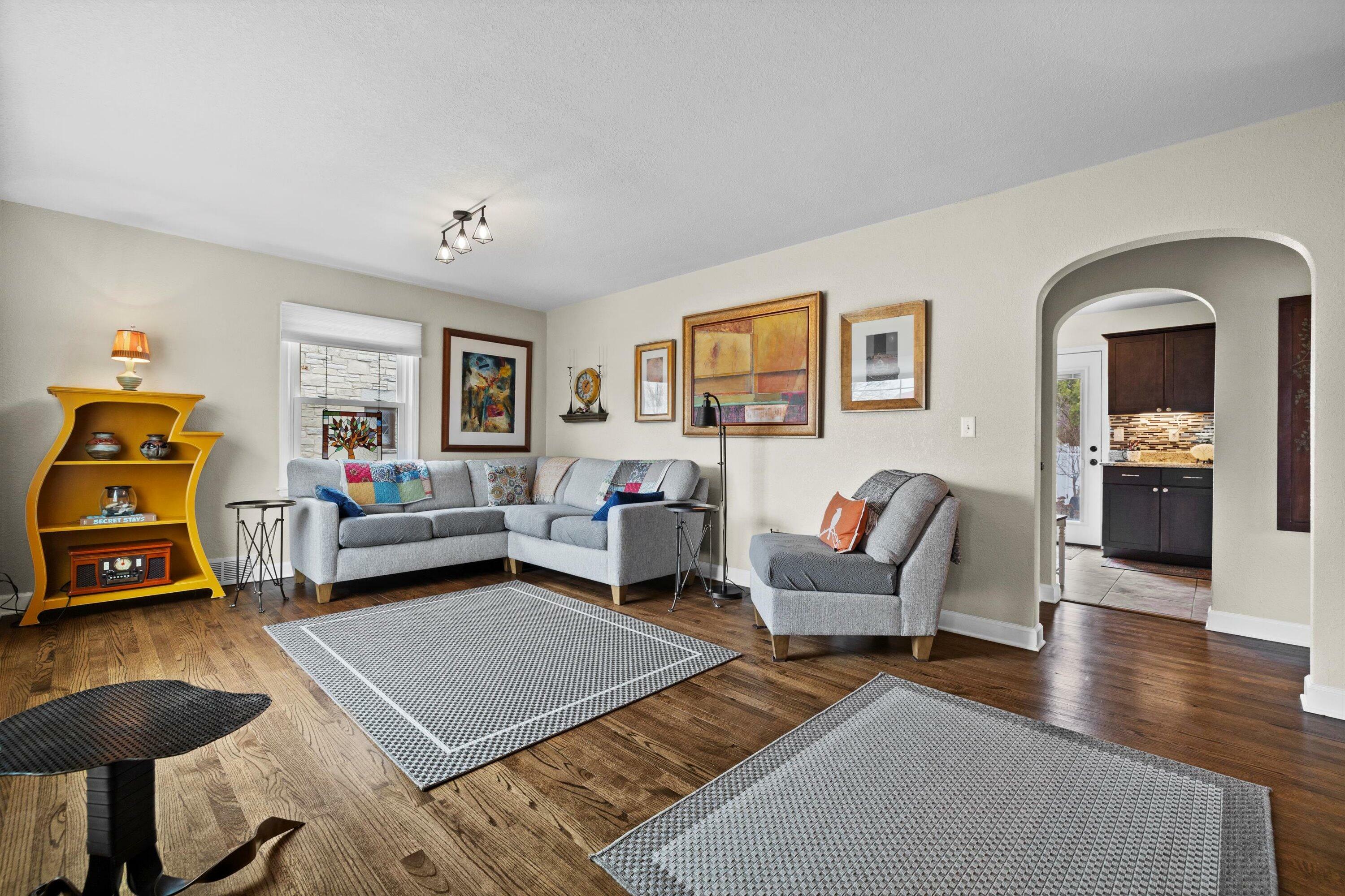 Property Photo: 2222 Lincoln Rd WI 53143