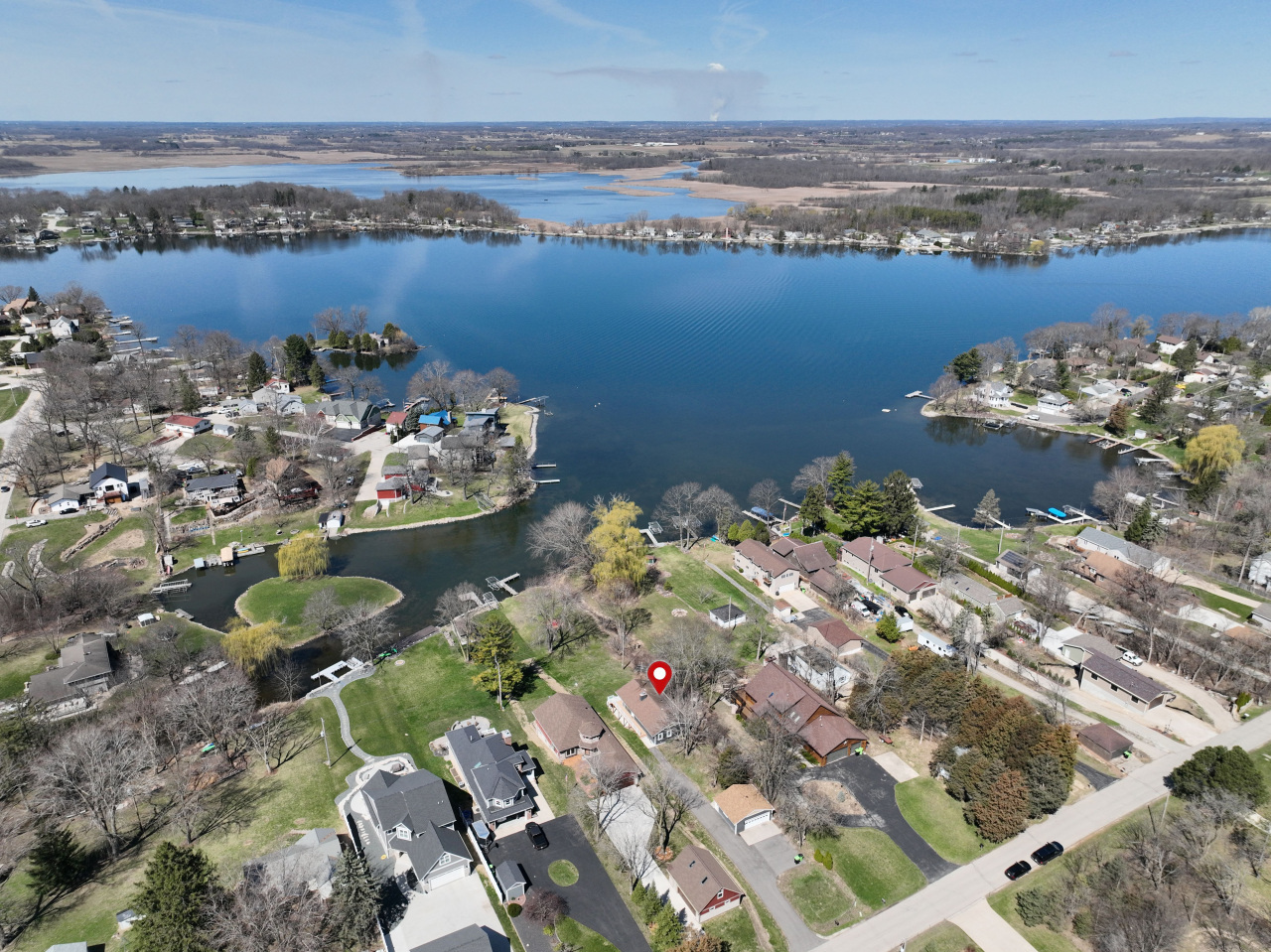 Property Photo: 6732 Burma Rd WI 53185