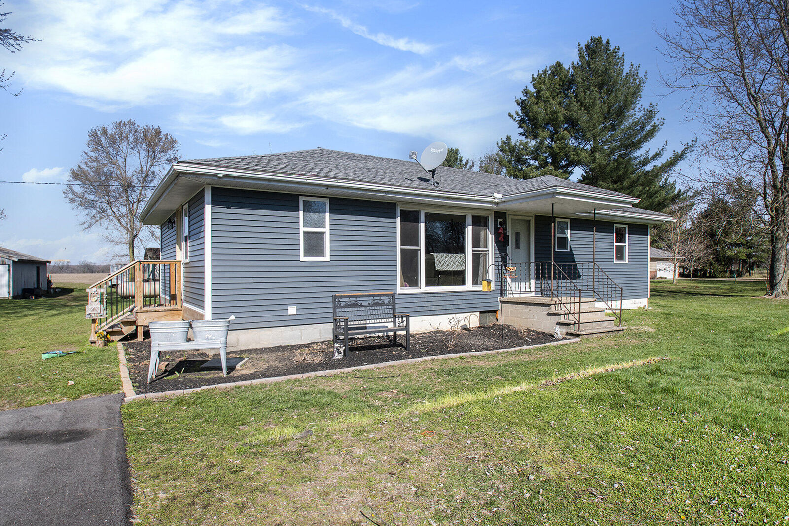 Property Photo: 64480 Lutz Road MI 49042